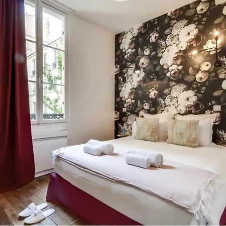 Renovated 2bd Next To Jardins Du Luxembourg Apartment Paris